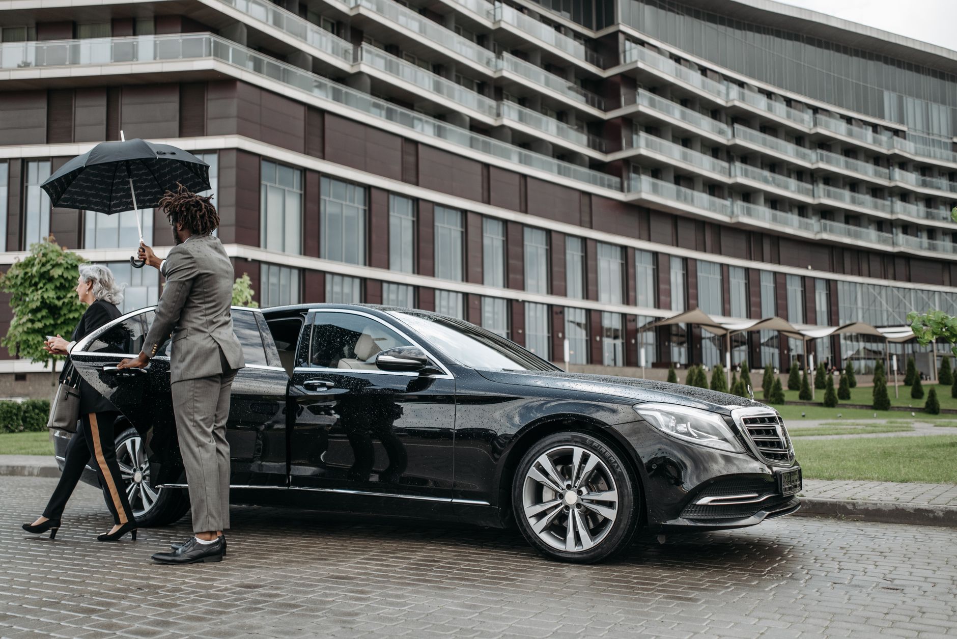 Chauffeur privé équipe à Champigny-sur-Marne